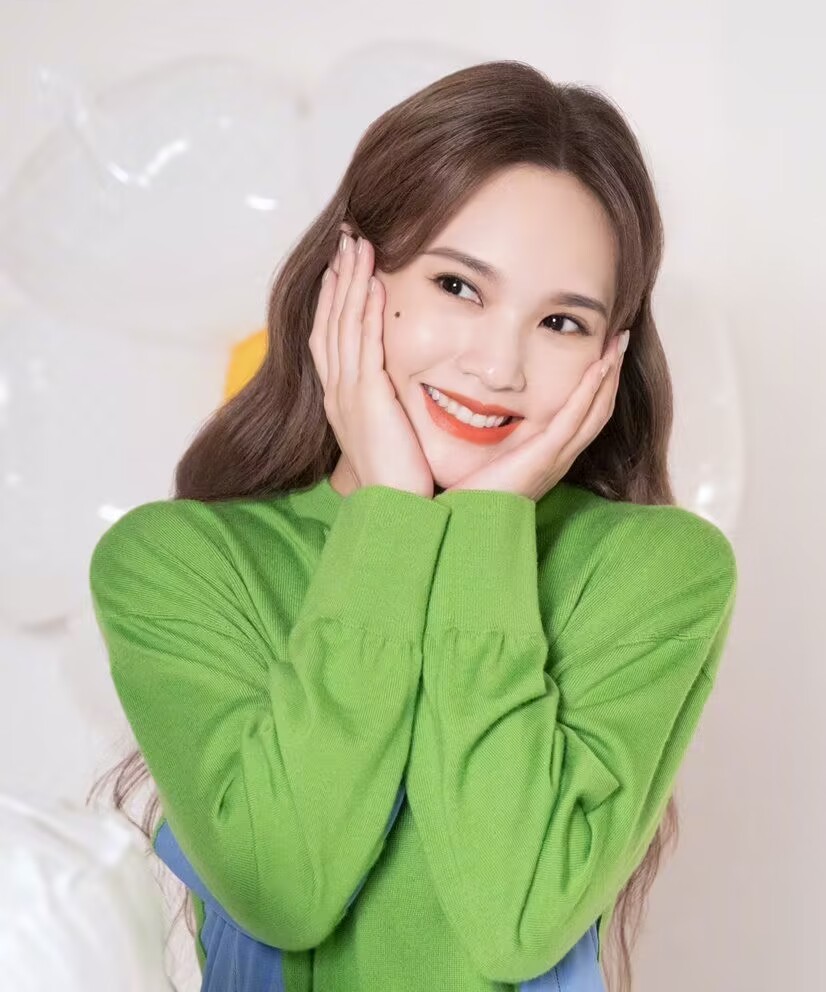 杨丞琳被曝怀孕后近况曝光（与老公挽手秀恩爱结婚3年感情稳定）