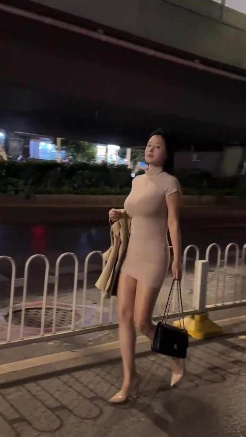 邵兵海清主演的电视剧